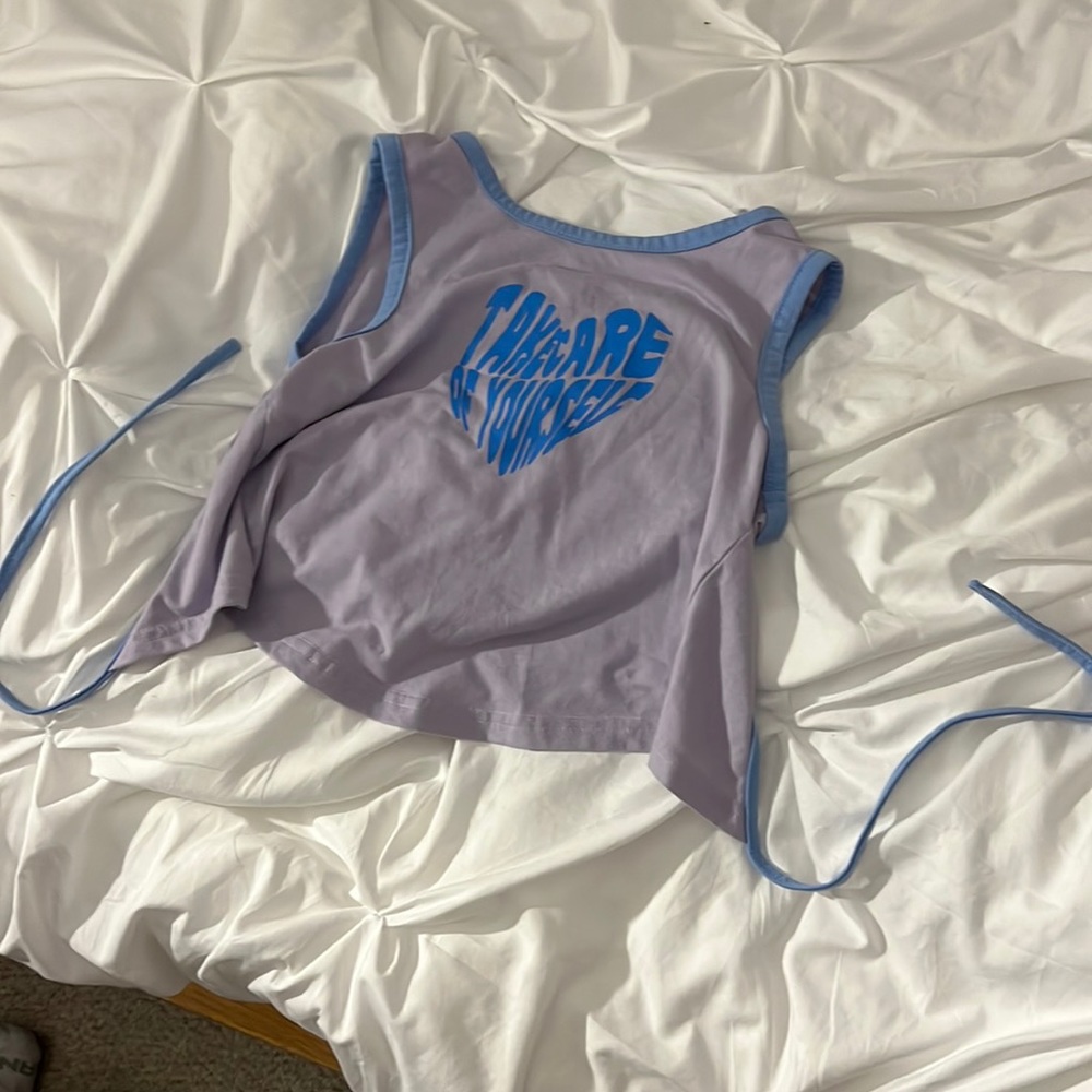 Tank top open back “take care of urself”